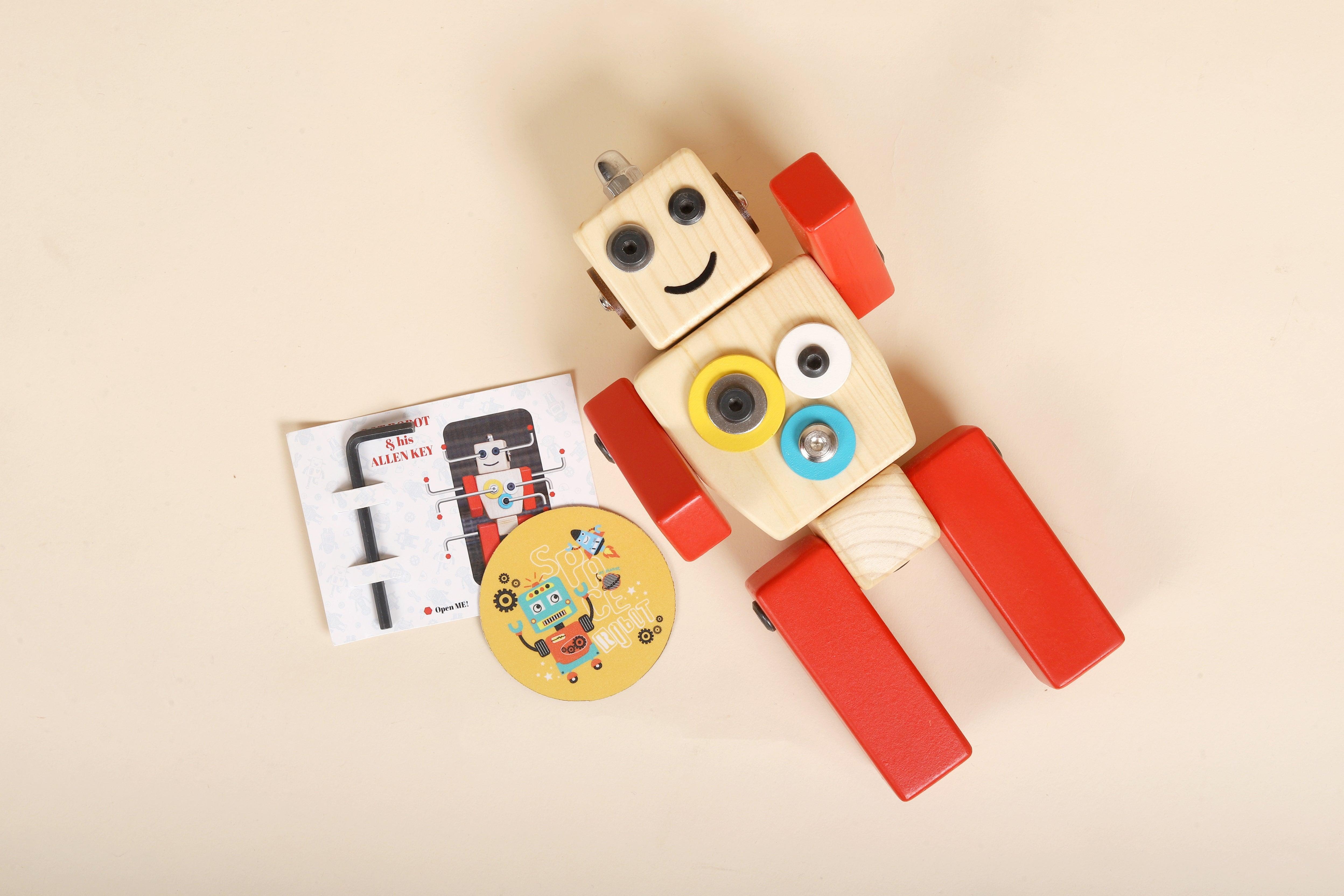 Wooden Robot STEM Toy | Ollie | For kids 3 and above - Bombay Toy Company