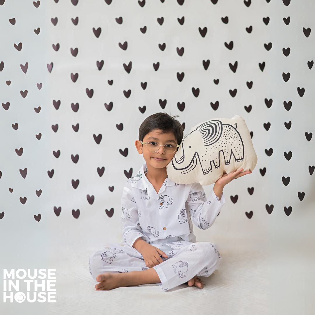 A Stomping Elephant- Unisex Nightdress