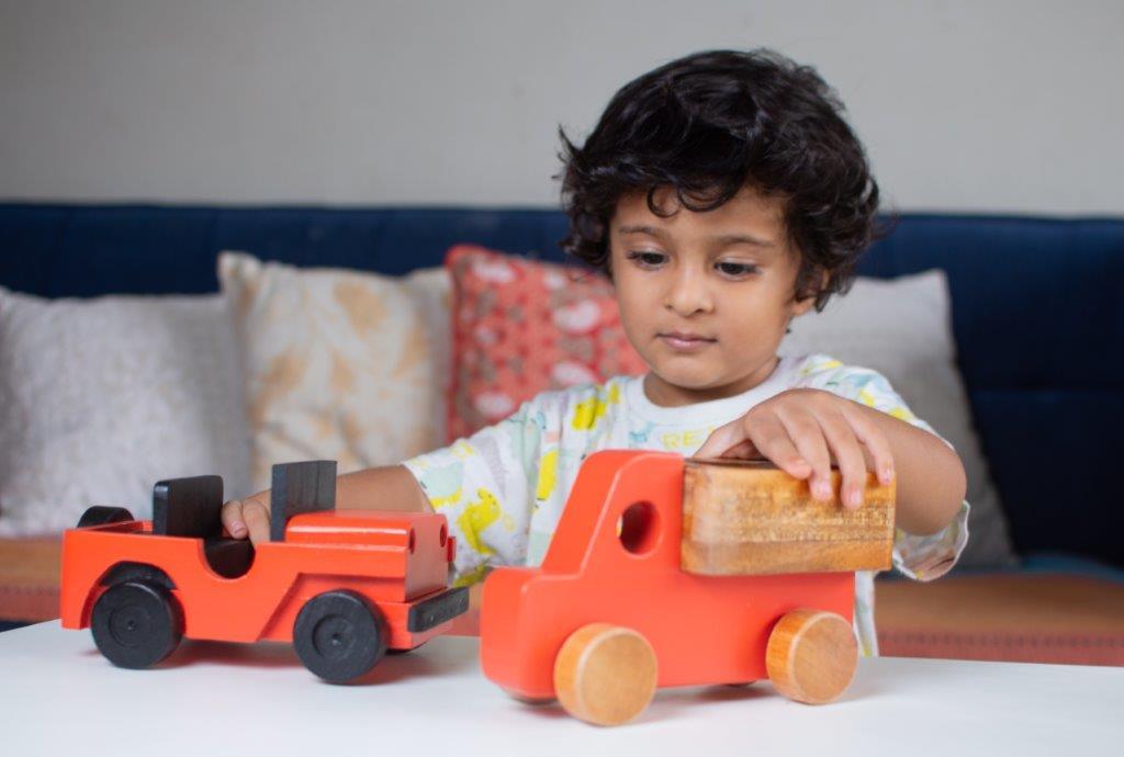Wooden Dump Truck Vehicle Toy - Bombay Toy Company