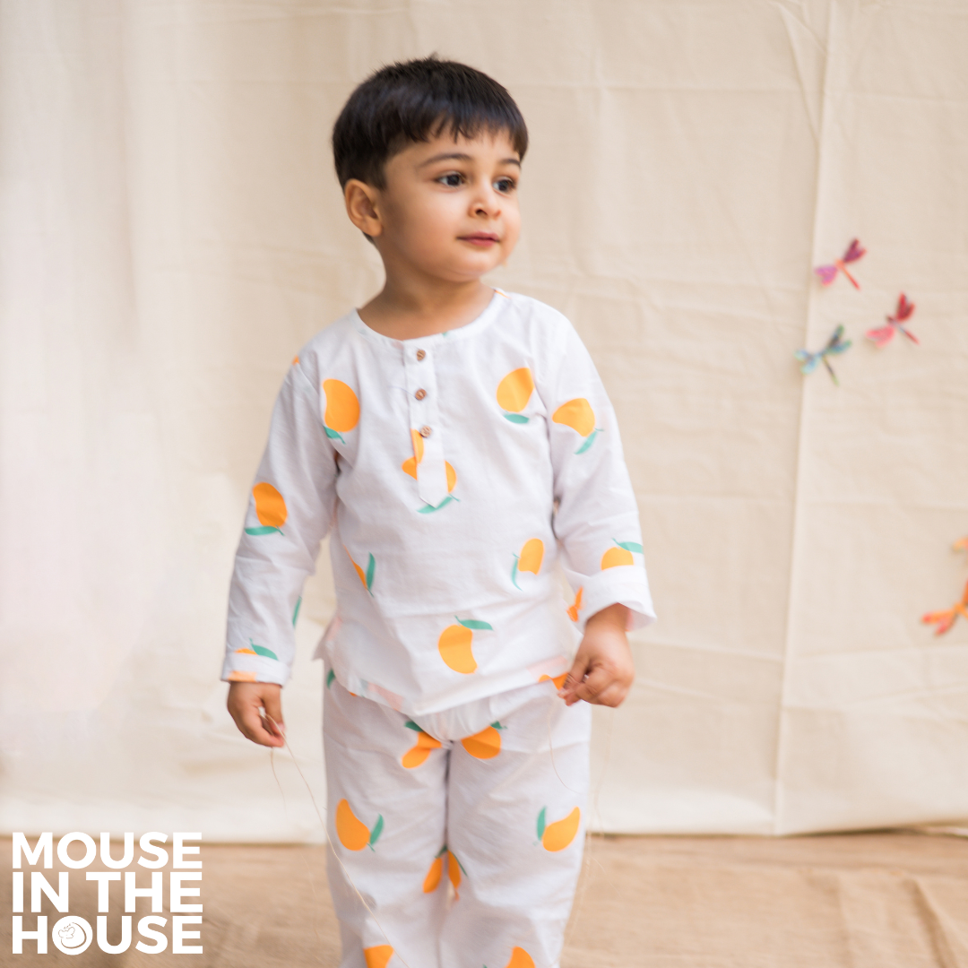 A Juicy Mango- Unisex Nightdress (White)