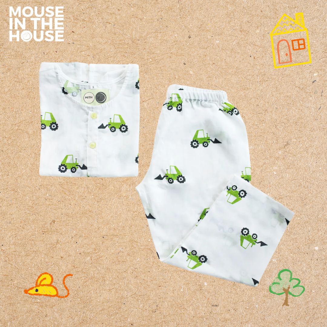 Scoopy Excavator- Unisex Nightdress