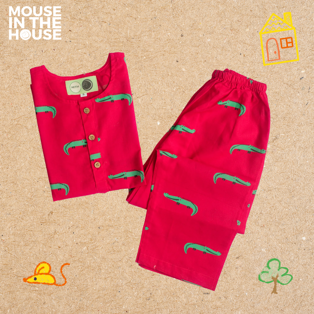 Crocodile - Unisex Red Nightdress