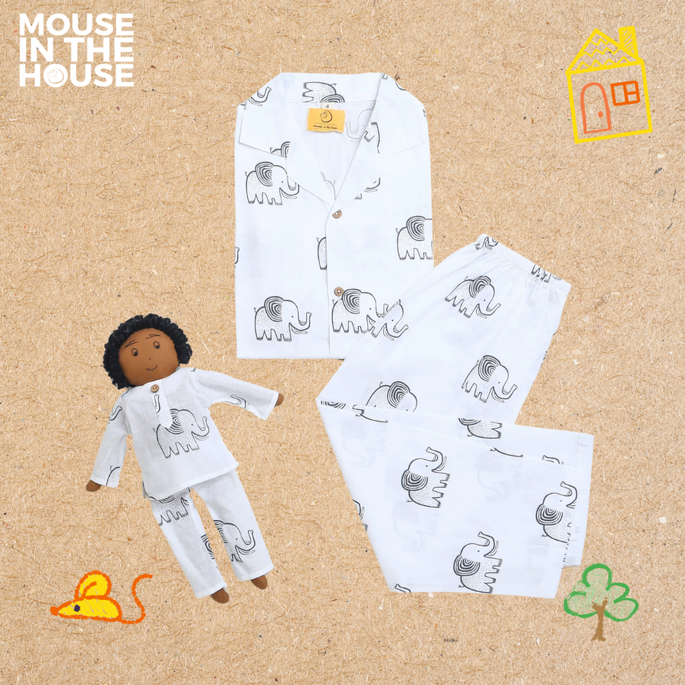 A Stomping Elephant- Unisex Nightdress thumbnail 4