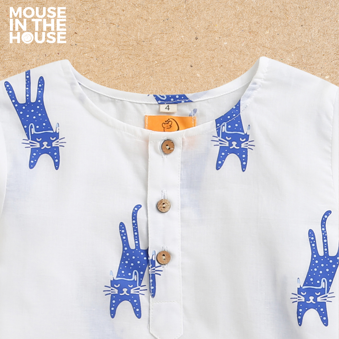 A MAGNIFICIENT CAT- UNISEX NIGHTWEAR (Blue)