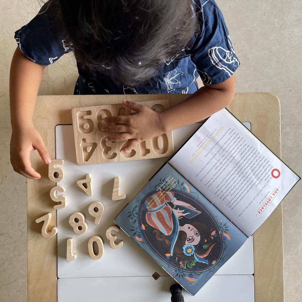 Wooden Math Number Puzzle 0-9 Toy